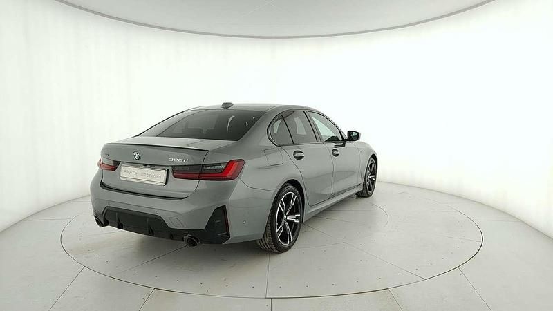 Usata BMW 320 M Sport 190 CV (139 kW) 2025 Grigio Berlina
