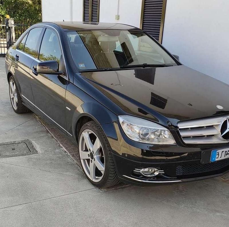 Nero Usata 2007 Mercedes C220 Avantgarde Berlina | 4000 € (Ottimo prezzo) - Immagine 1/4
