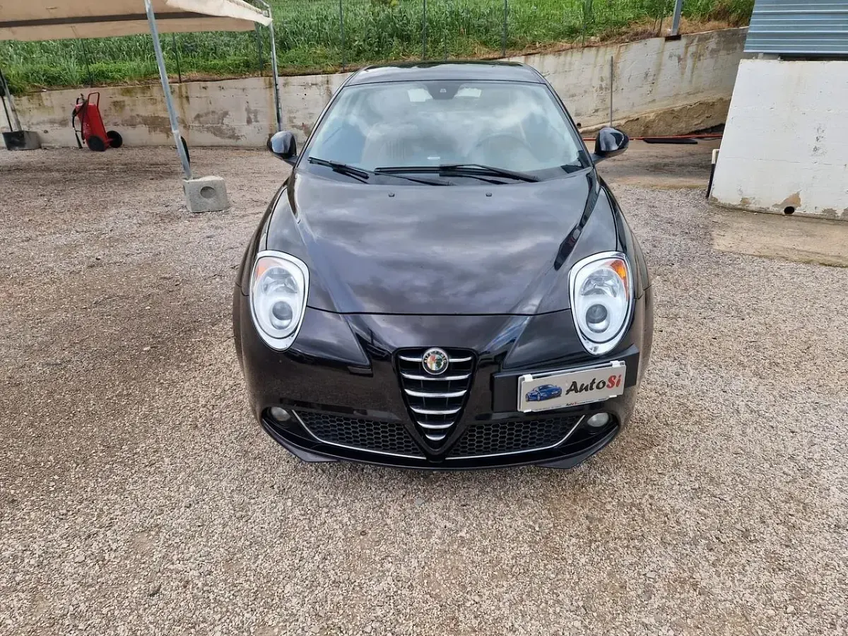 Usata Alfa Romeo MiTo 85 CV (62 kW) 2013 Marrone Utilitaria
