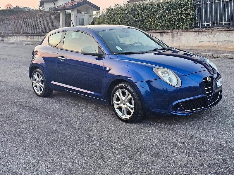 Usata Alfa Romeo MiTo 78 CV (57 kW) 2011 Blu Utilitaria