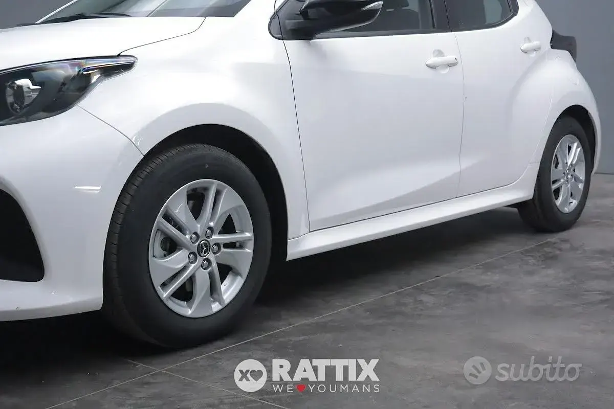 Usata Mazda 2 Center-Line 92 CV (67 kW) 2025 Bianco Utilitaria