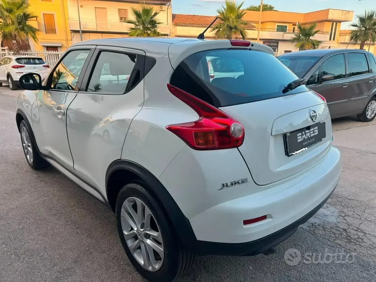 Usata Nissan Juke Acenta 110 CV (80 kW) 2012 Bianco SUV