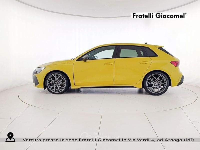 Usata Audi RS3 Ambiente 400 CV (294 kW) 2025 Giallo pitone metallizzato Berlina