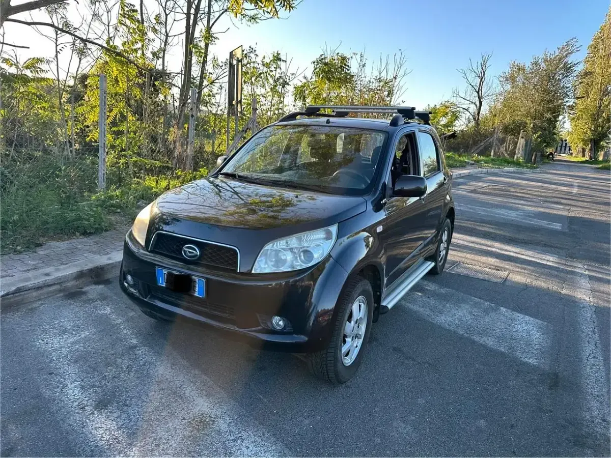 Usata Daihatsu Terios 85 CV (62 kW) 2007 Nero SUV