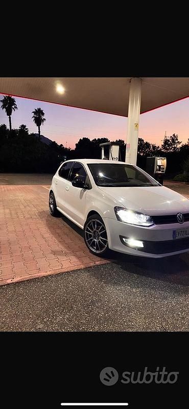 Usata VW Polo Sound 60 CV (44 kW) 2014 Bianco Berlina