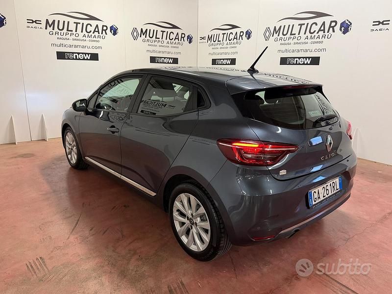 Usata Renault Clio V Zen 100 CV (73 kW) 2020 Grigio Berlina