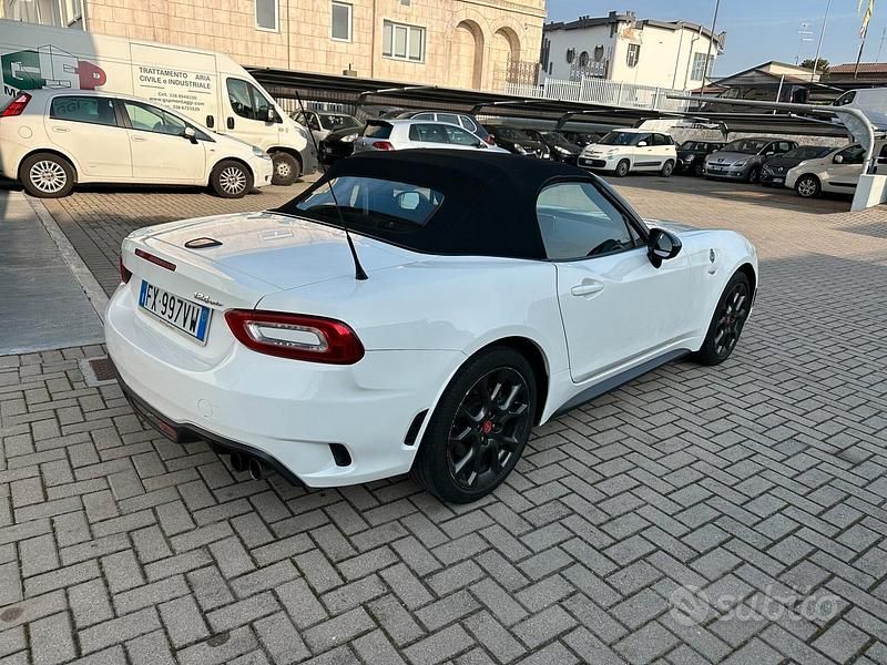 Usata Abarth 124 Spider Turismo 170 CV (125 kW) 2019 Bianco Cabrio