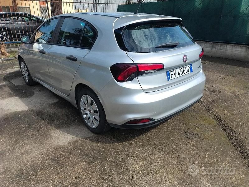 Usata Fiat Tipo Sport 95 CV (69 kW) 2019 Grigio Berlina