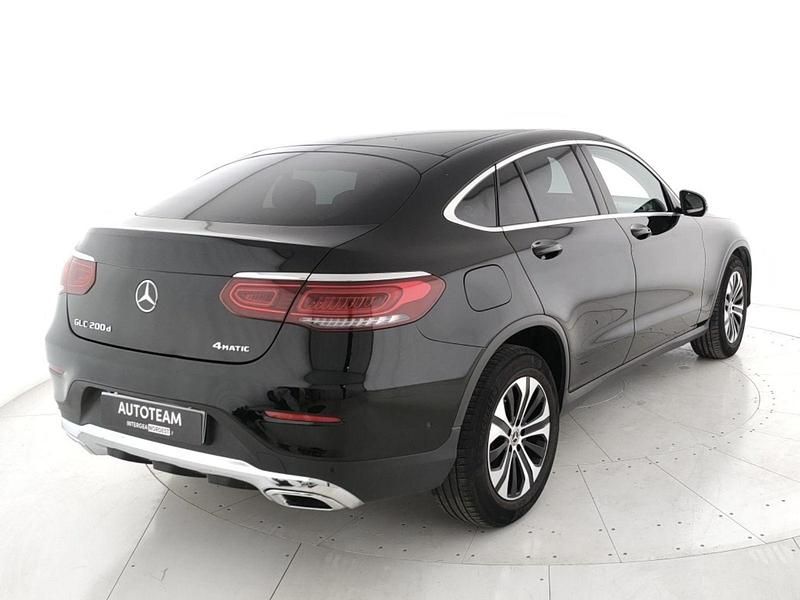 Usata Mercedes GLC200 163 CV (119 kW) 2019 Nero SUV