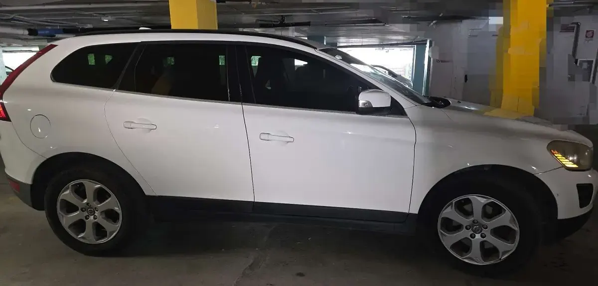 Usata Volvo XC60 Momentum 205 CV (150 kW) 2011 SUV