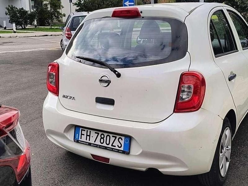Usata Nissan Micra Acenta 80 CV (58 kW) 2017 Bianco Utilitaria