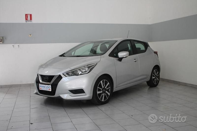 Usata Nissan Micra Acenta 89 CV (65 kW) 2018 Grigio Berlina