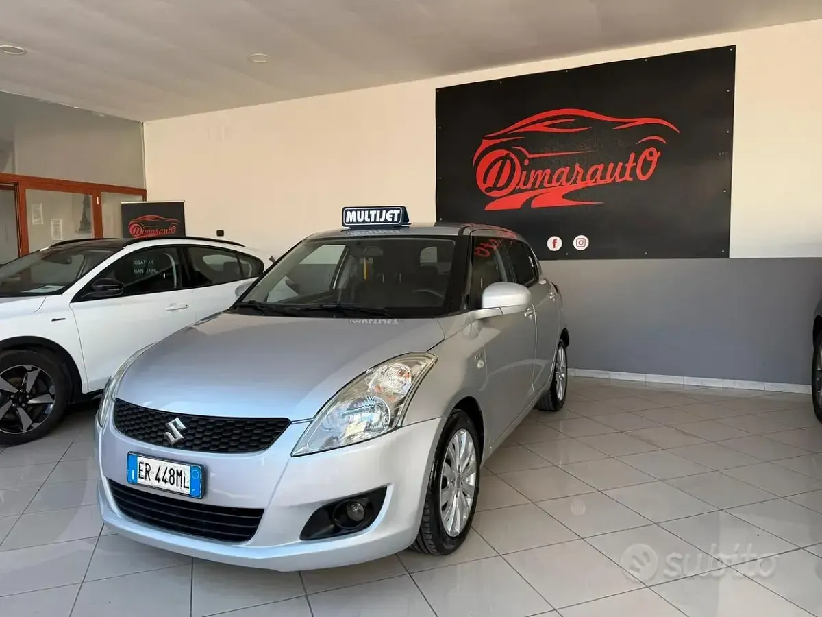 Usata Suzuki Swift 75 CV (55 kW) 2013 Grigio Utilitaria