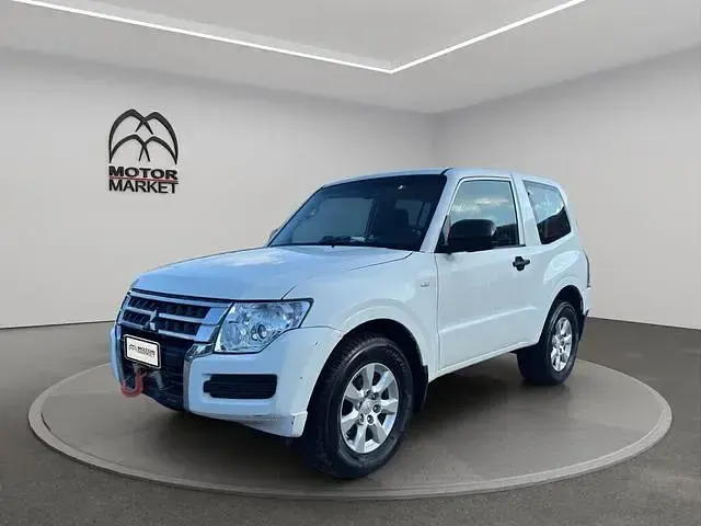 Usata Mitsubishi Pajero 190 CV (139 kW) 2018 SUV