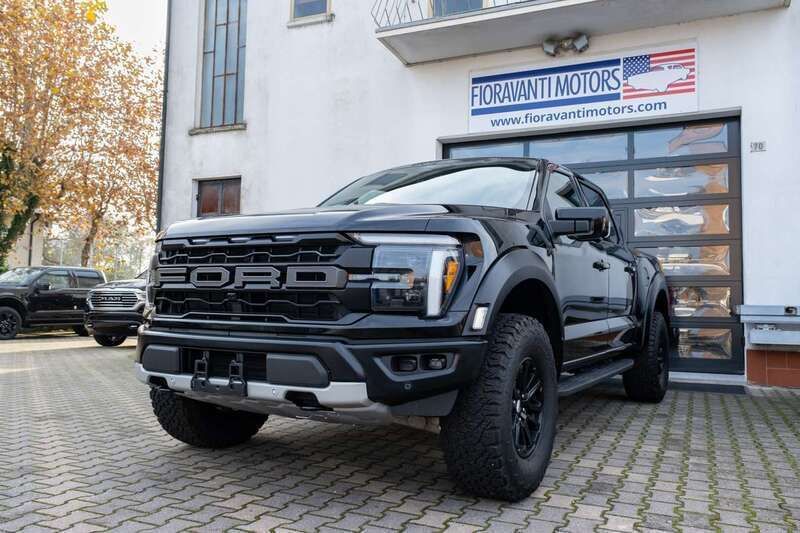 Rosso Usata 2024 Ford F-150 Raptor Pick-up | 118.852 € - Immagine 1/4