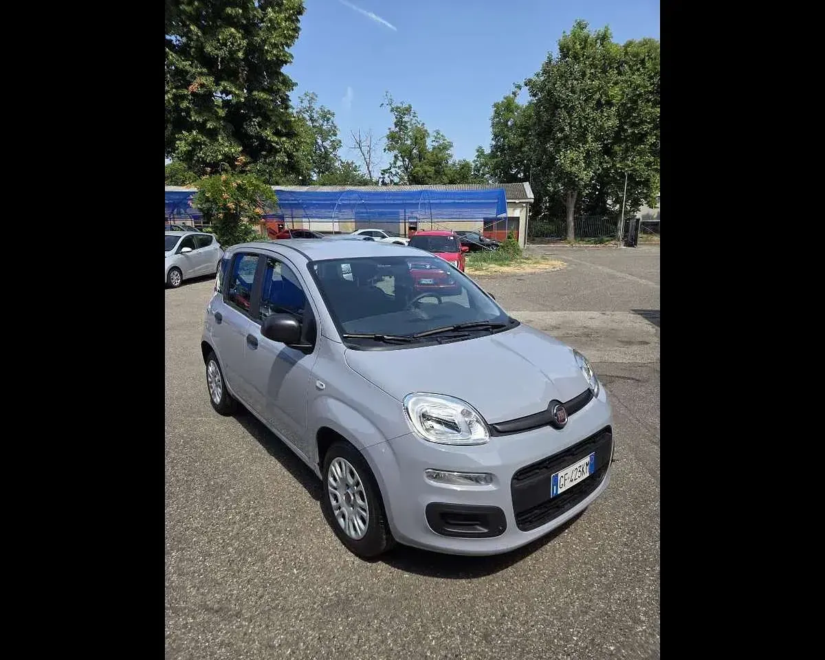Usata Fiat Panda 69 CV (50 kW) 2021 Argento Utilitaria