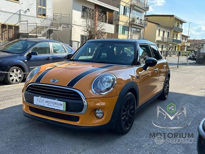 Usata Mini One D 95 CV (69 kW) 2016 Giallo Utilitaria