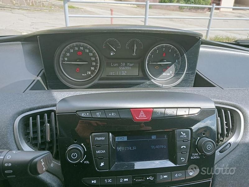 Usata Lancia Ypsilon 2019 Bianco Utilitaria