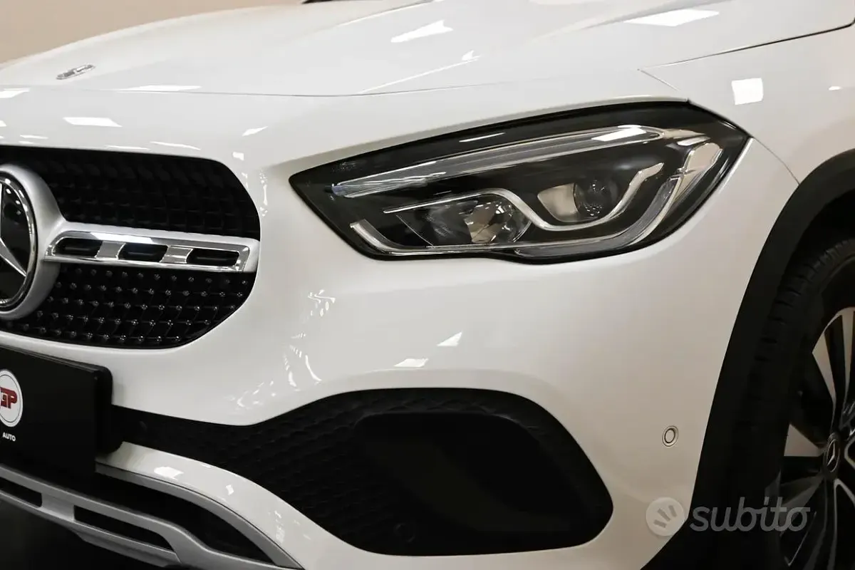 Occasion Mercedes GLA250 218 ch (160 kW) 2021 Blanc SUV