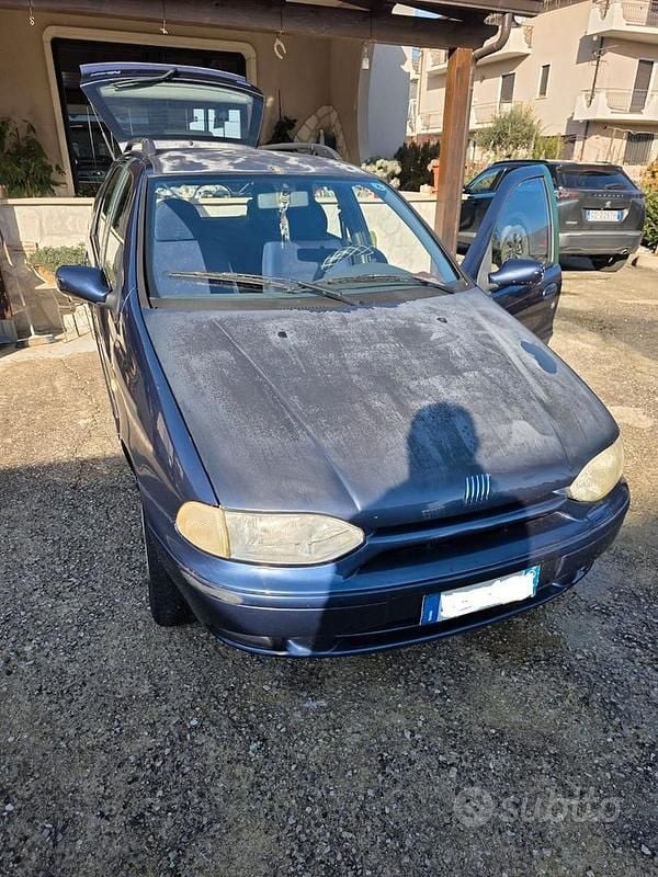 Blu Usata 2001 Fiat Palio Weekend Station wagon | 1150 € - Immagine 1/4