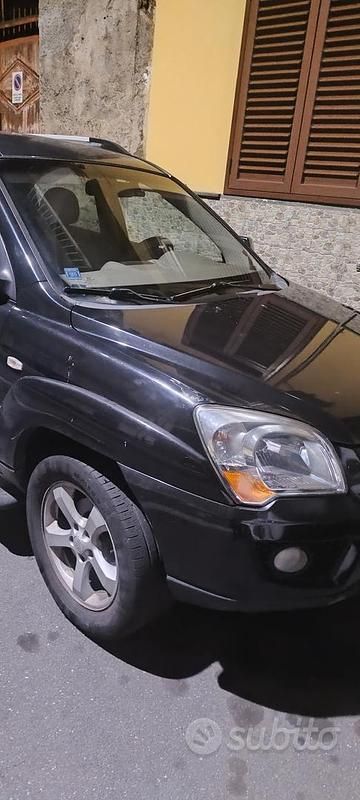 Nero Usata 2009 Kia Sportage SUV | 2500 € (Ottimo prezzo) - Immagine 1/4