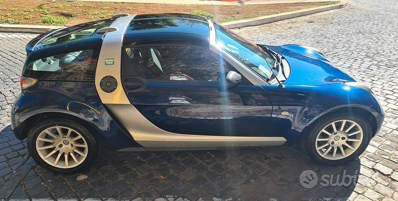 Usata Smart Roadster Passion 82 CV (60 kW) 2004 Blu Cabrio