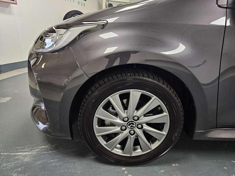 Usata Mazda 2 92 CV (67 kW) 2023 Grigio Utilitaria