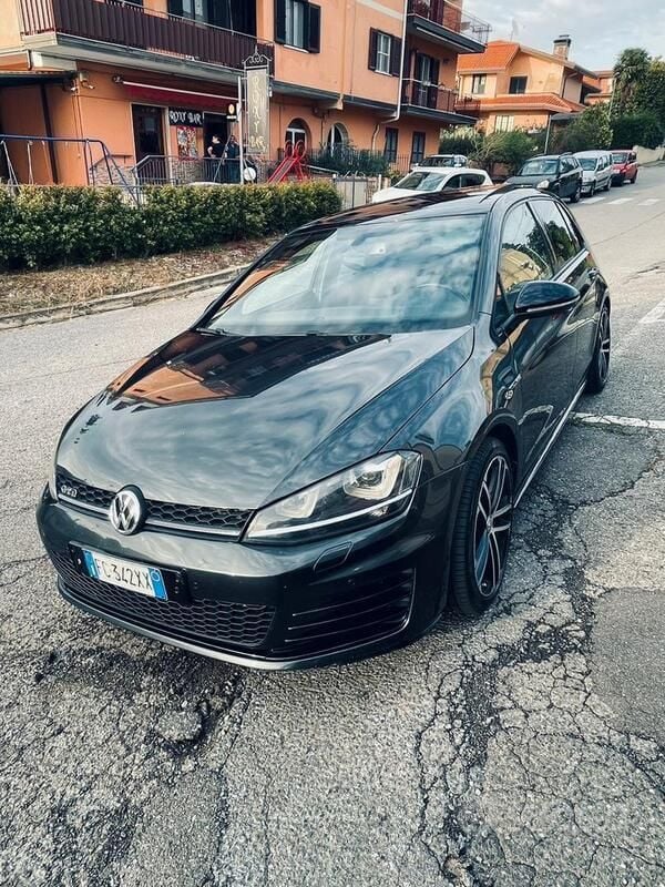Usata VW Golf VII GTD 184 CV (135 kW) 2016 Utilitaria