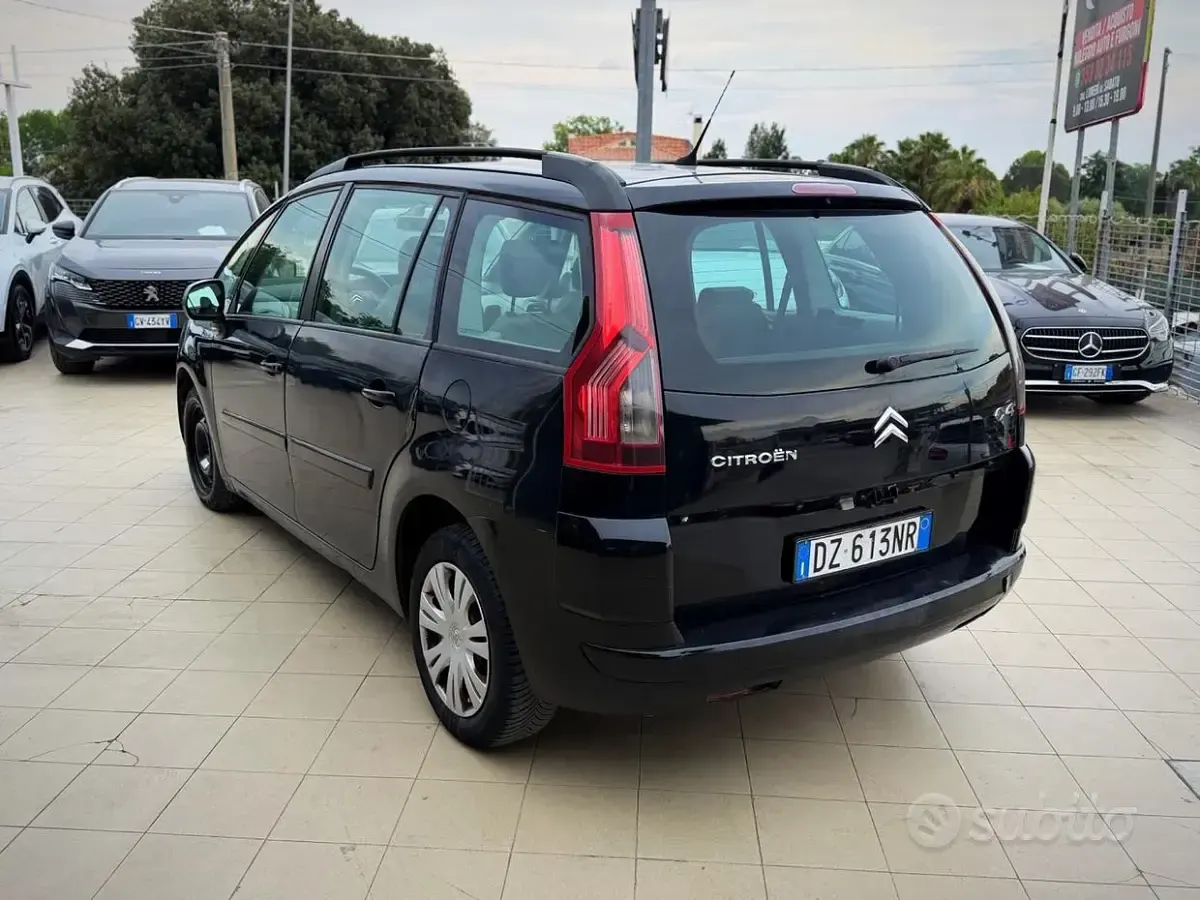 Usata Citroën Grand C4 Picasso Elegance 109 CV (80 kW) 2009 Nero Monovolume