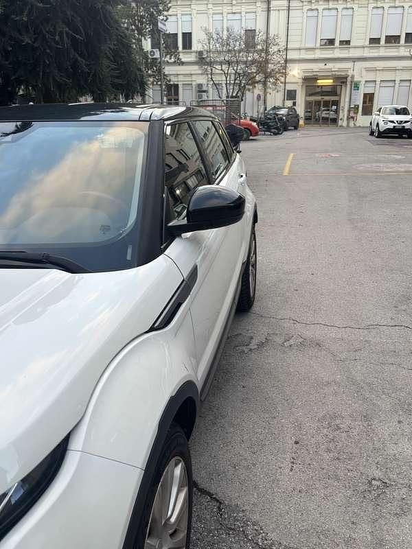 Usata Land Rover Range Rover evoque SE 150 CV (110 kW) 2017 SUV