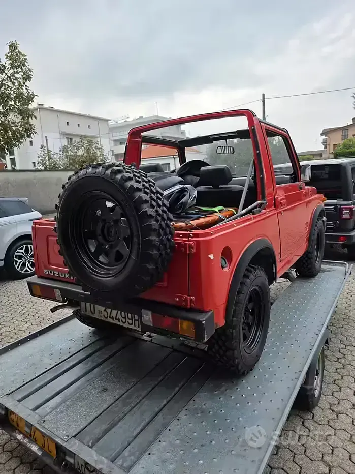 Usata Suzuki Samurai 1985 Rosso SUV