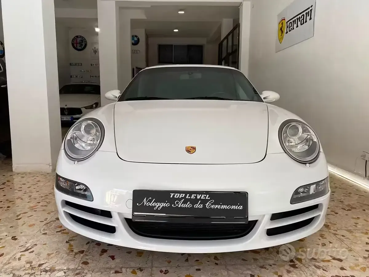 Usata Porsche 997 355 CV (261 kW) 2006 Bianco Coupé