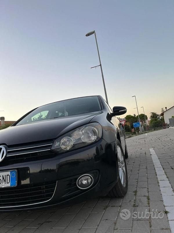 Usata VW Golf VI 2010 Nero Utilitaria
