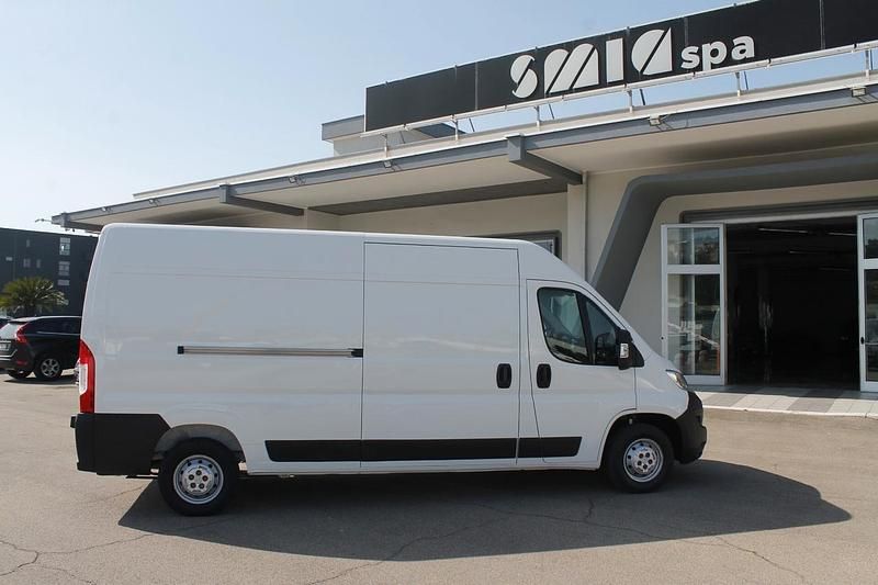 Usata Citroën Jumper 140 CV (102 kW) 2020 Bianco Monovolume