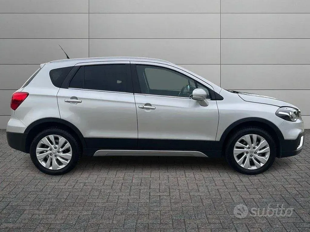Usata Suzuki SX4 S-Cross Cool 129 CV (94 kW) 2020 Grigio SUV