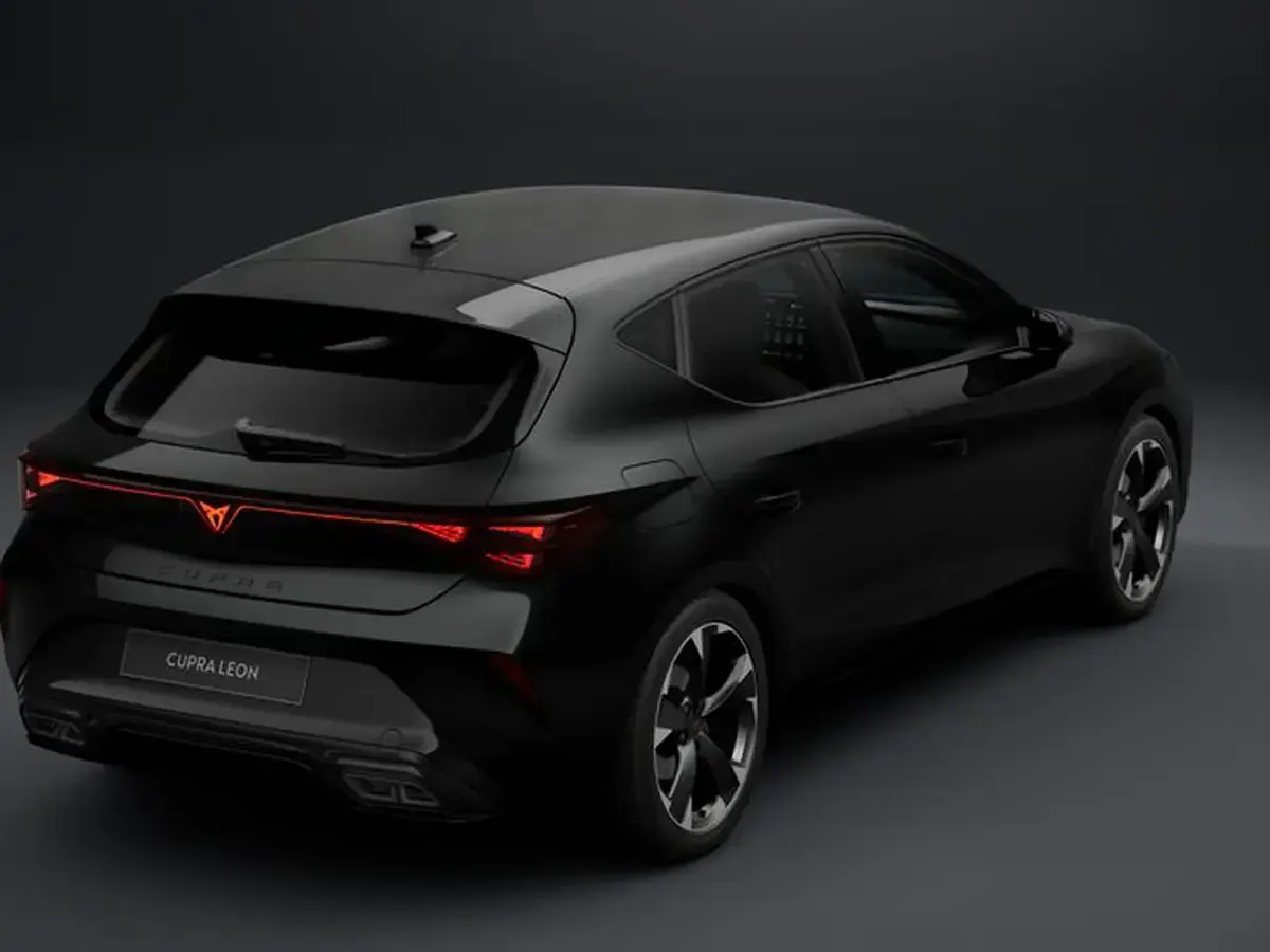 Nuova Cupra Leon 150 CV (110 kW) 2026 Nero midnight Berlina