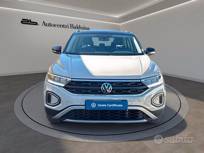 Usata VW T-Roc Life 110 CV (80 kW) 2023 Grigio SUV
