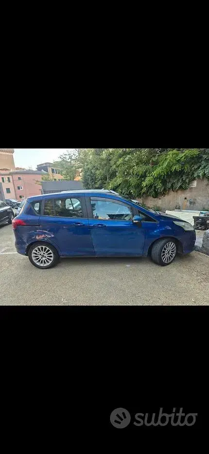 Usata Ford B-MAX 90 CV (66 kW) 2015 Blu Monovolume