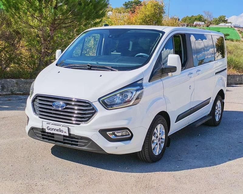 Bianco Usata 2019 Ford Tourneo Custom Trend Furgone | 23.500 € (Ottimo prezzo) - Immagine 1/4