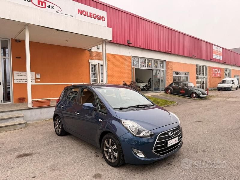 Usata Hyundai ix20 90 CV (66 kW) 2018 Blu Utilitaria
