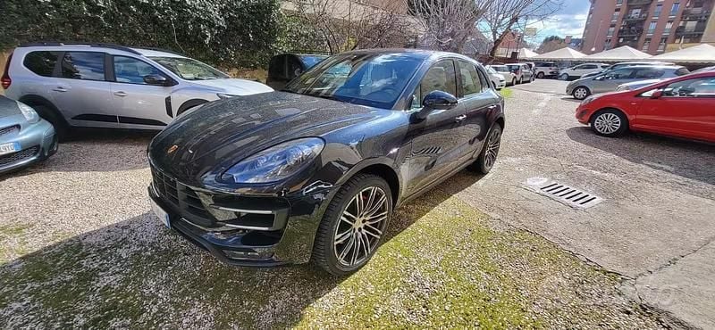 Usata Porsche Macan Turbo 400 CV (294 kW) 2016 Nero SUV