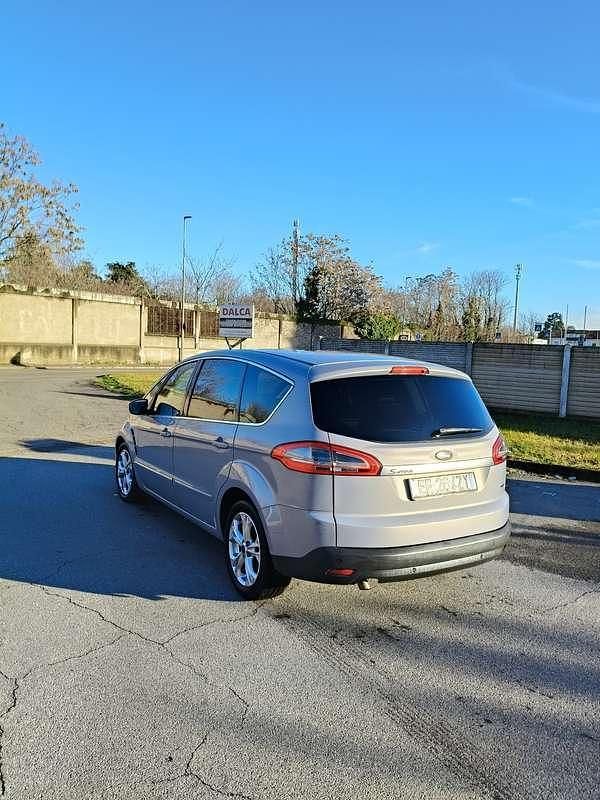 Usata Ford S-MAX S 163 CV (119 kW) 2011 Monovolume