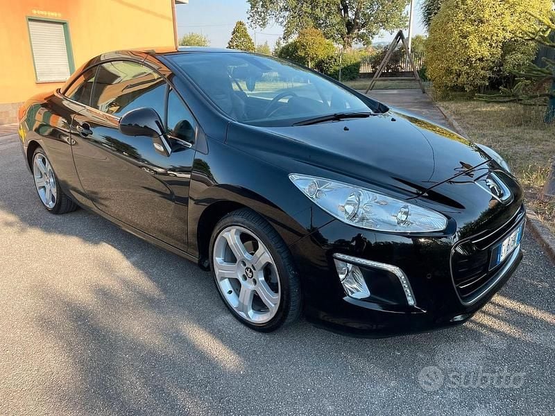 Usata Peugeot 308 CC 163 CV (119 kW) 2012 Nero Cabrio