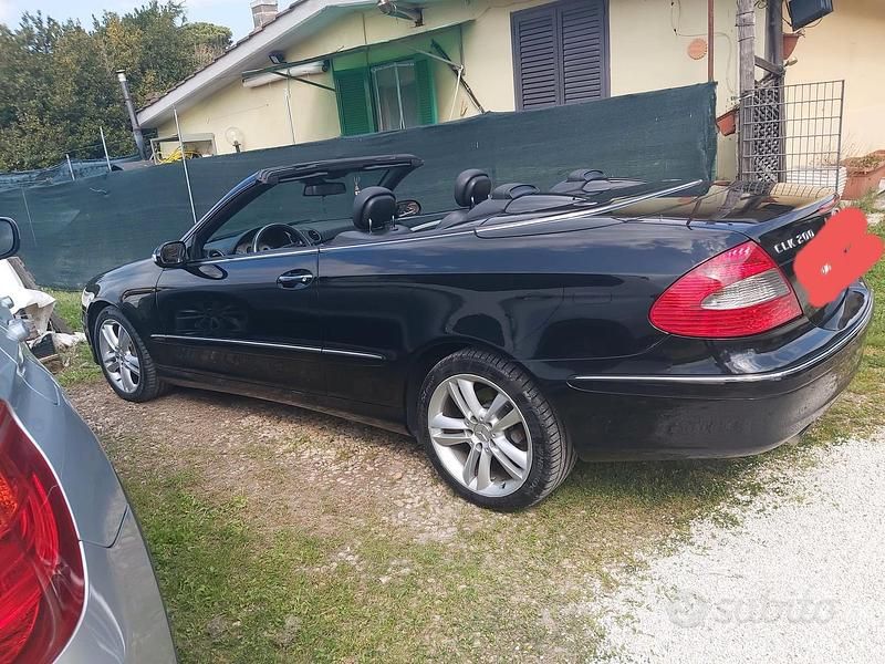 Usata Mercedes CLK200 2007 Nero Cabrio