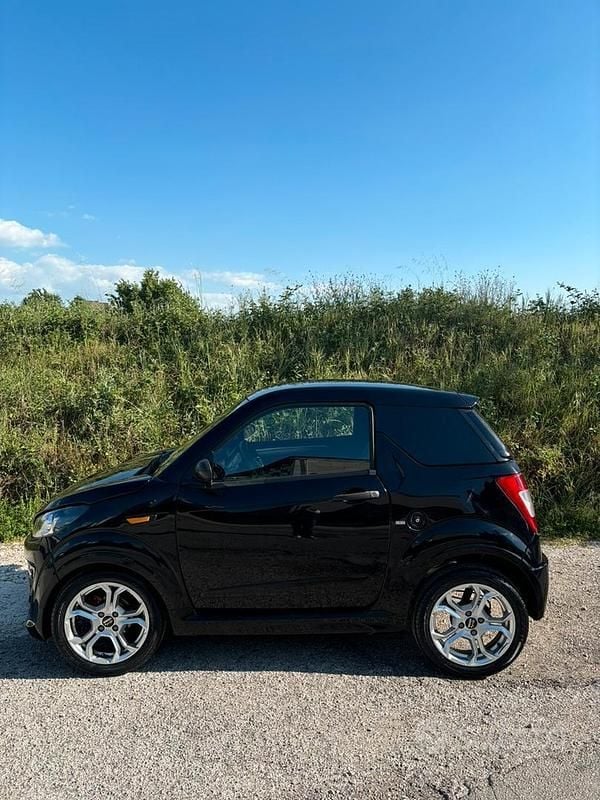 Usata Ligier JS50 2022 Nero Utilitaria