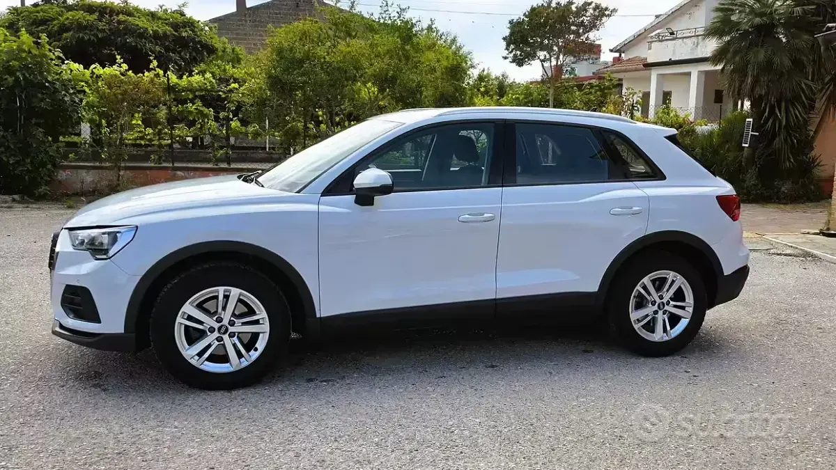 Usata Audi Q3 Business 150 CV (110 kW) 2022 Bianco SUV