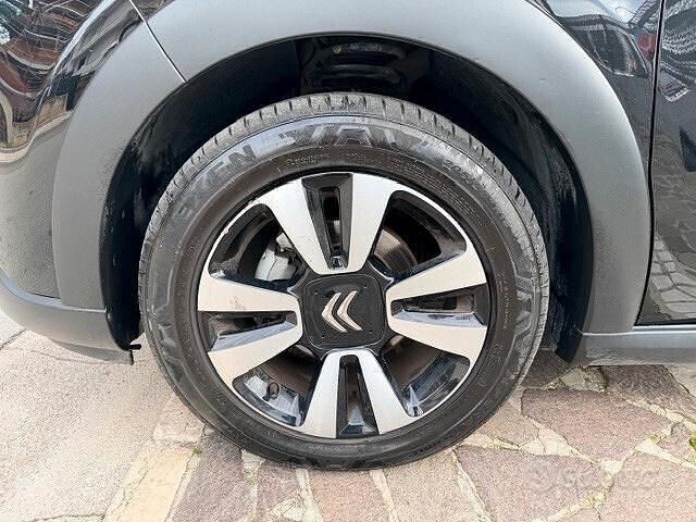 Usata Citroën C3 PureTech 110 CV (80 kW) 2024 Nero Berlina