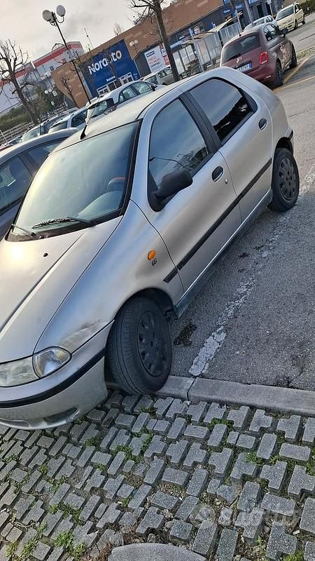 Usata Fiat Palio 2000 Grigio Utilitaria