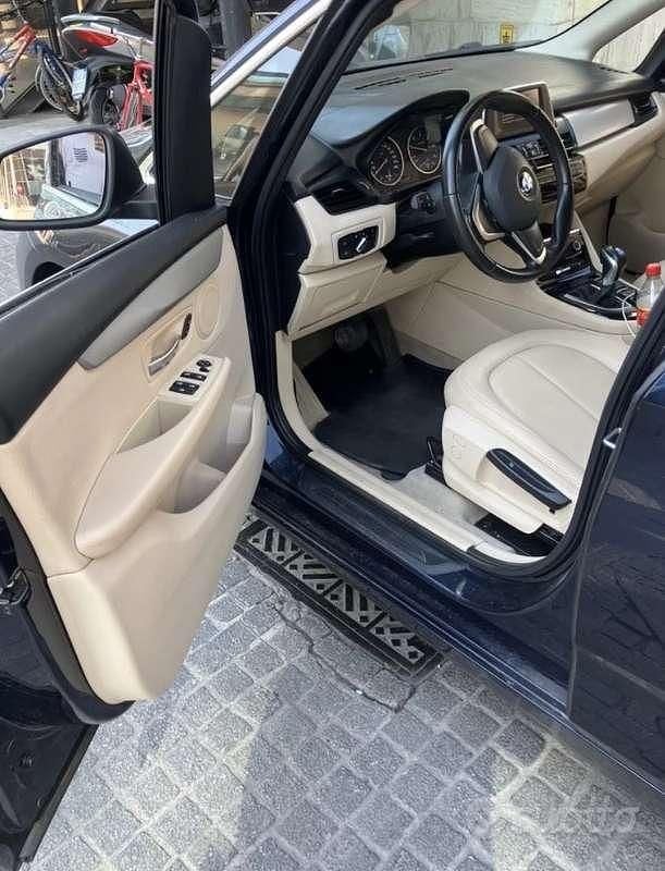 Usata BMW 218 Active Tourer Luxury Line 150 CV (110 kW) 2015 Monovolume