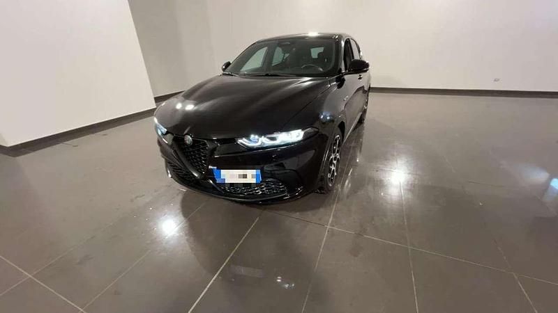 Nero Usata 2024 Alfa Romeo Tonale Veloce SUV | 27.900 € (Buon prezzo) - Immagine 1/4